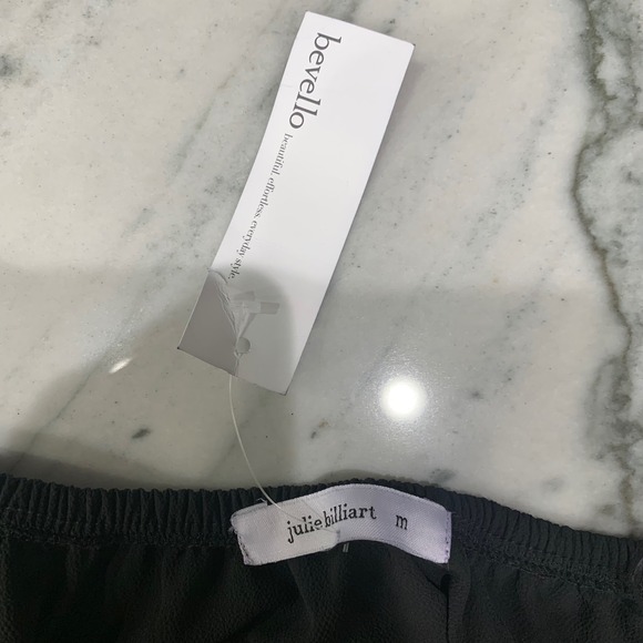 Boutique Bevelo Off Shoulder Black Top Blouse Medium Bardot Julie Billiart Tyche - Picture 4 of 13